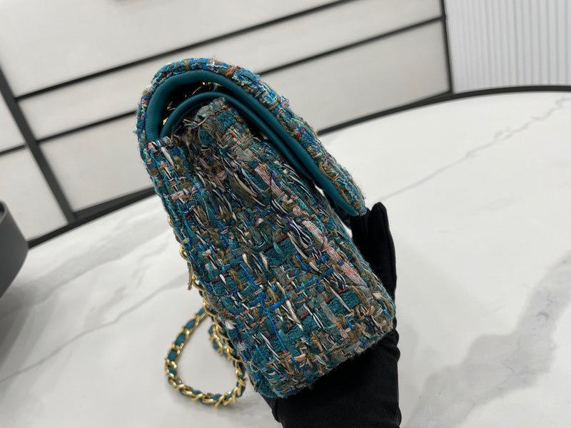 Anum Bags Detail