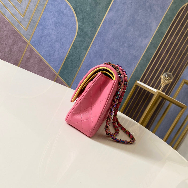 Anum Bags Detail