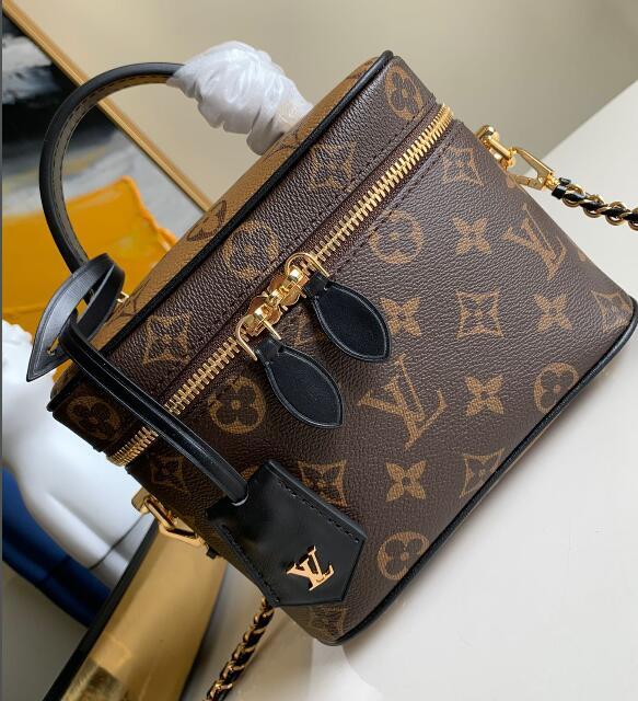 Anum Bags Detail