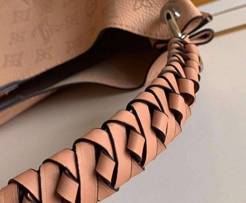 Anum Bags Detail