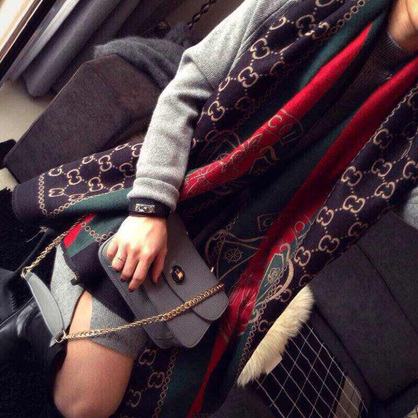 Anum Bags Detail