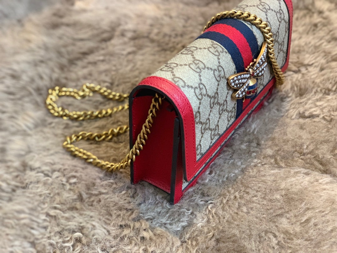 Anum Bags Detail