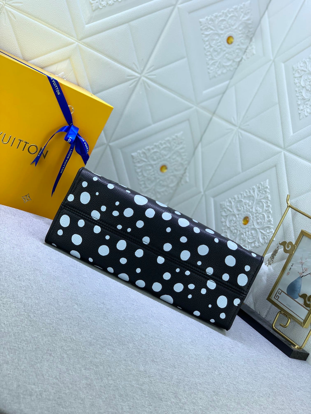 Anum Bags Detail