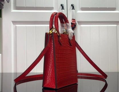 Anum Bags Detail