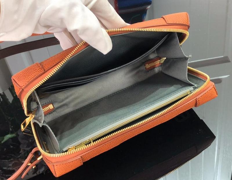 Anum Bags Detail
