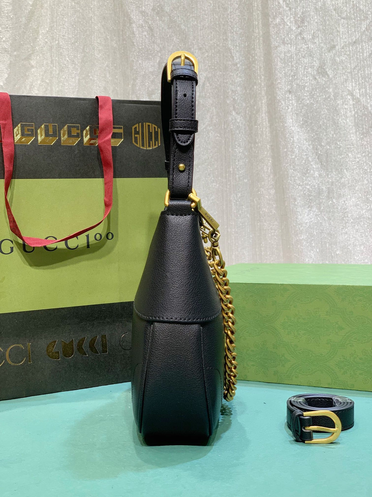 Anum Bags Detail