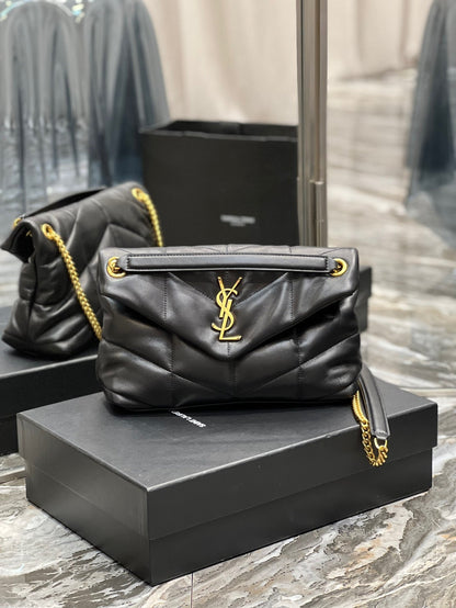 Anum Bags Detail