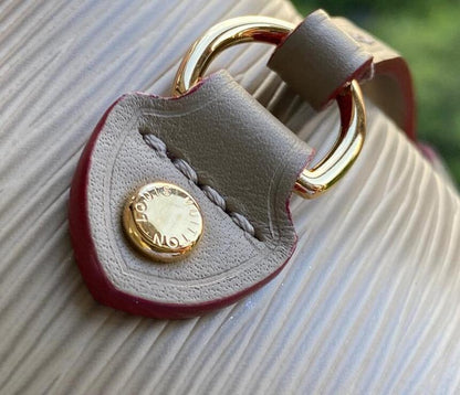 Anum Bags Detail