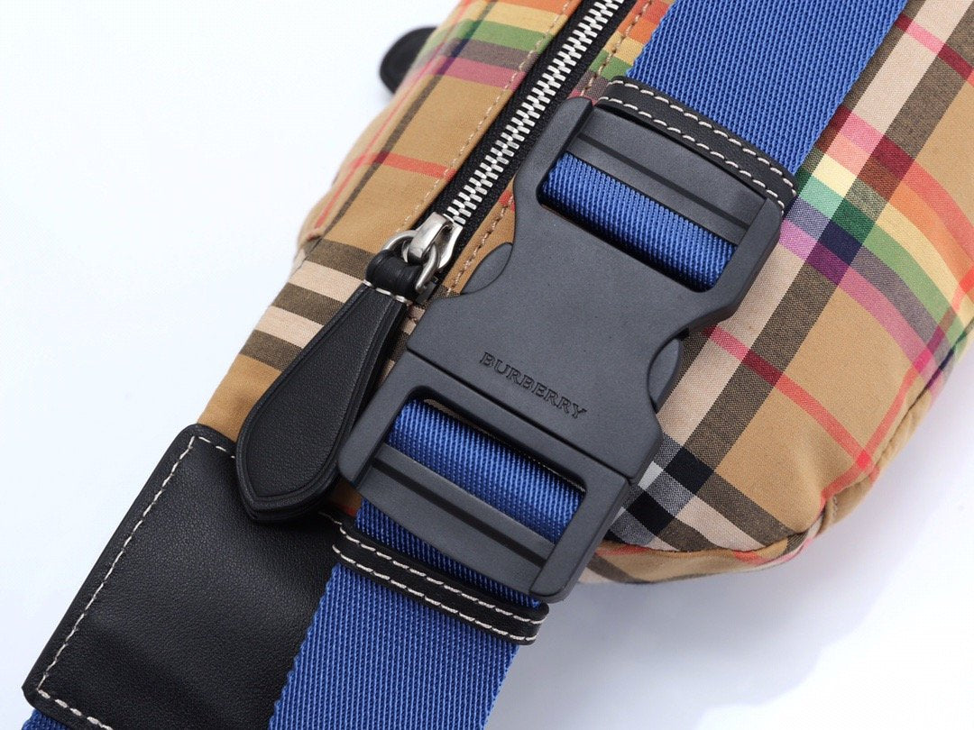 Anum Bags Detail