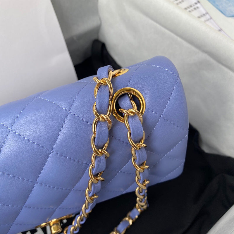 Anum Bags Detail