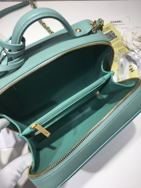 Anum Bags Detail