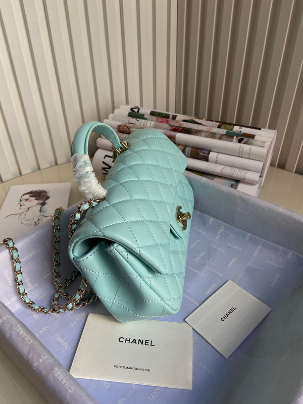 Anum Bags Detail