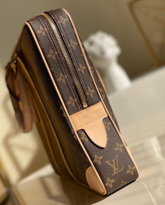 Anum Bags Detail