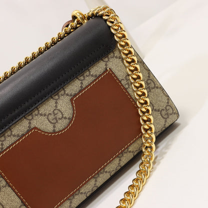 Anum Bags Detail