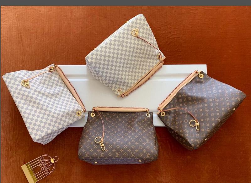 Anum Bags Detail