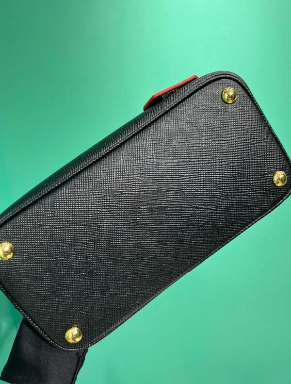 Anum Bags Bags

 - PD Bags - 080