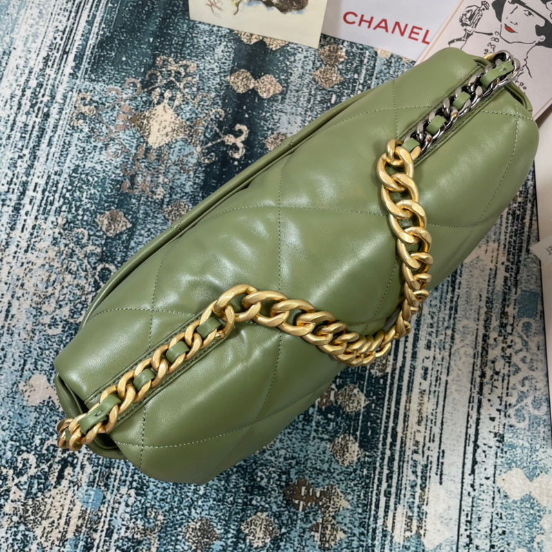 Anum Bags Detail