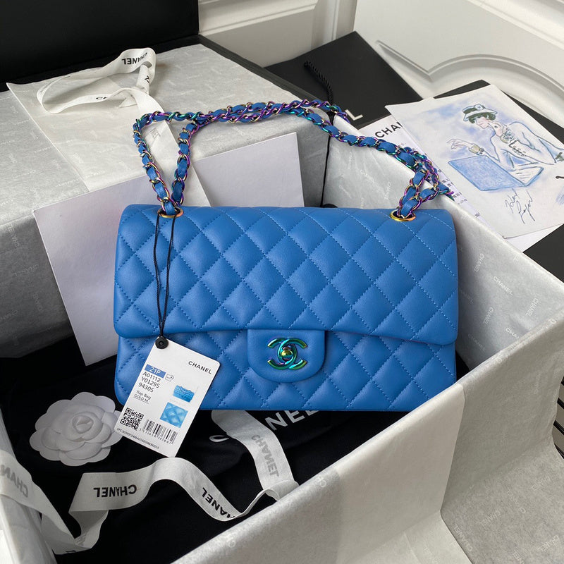Anum Bags Detail