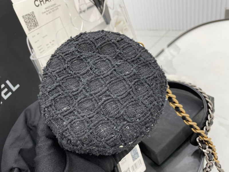 Anum Bags Detail