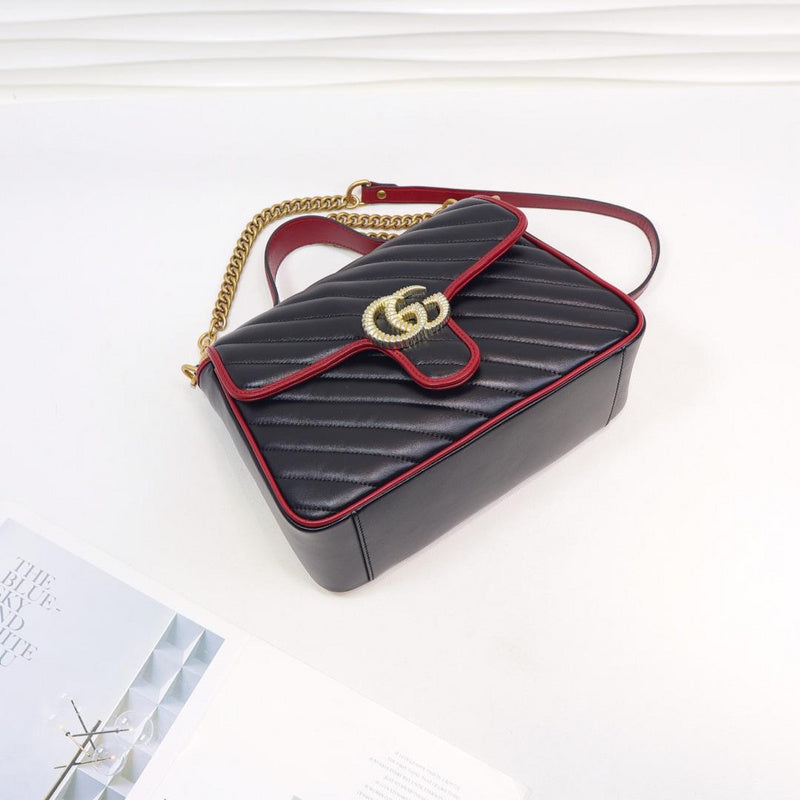 Anum Bags Detail