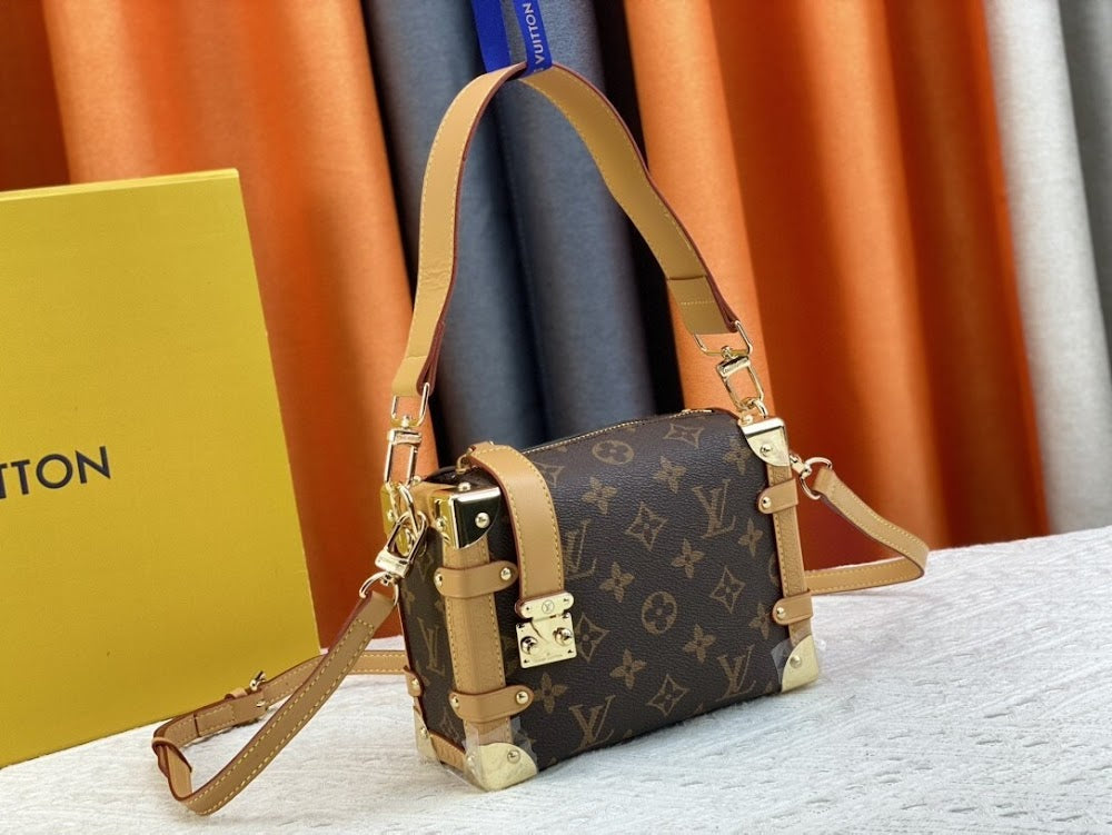Anum Bags ln Luxury Bag --75778