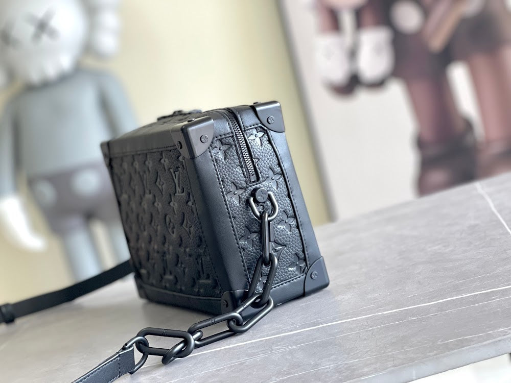 Anum Bags ln Luxury Bag --70772