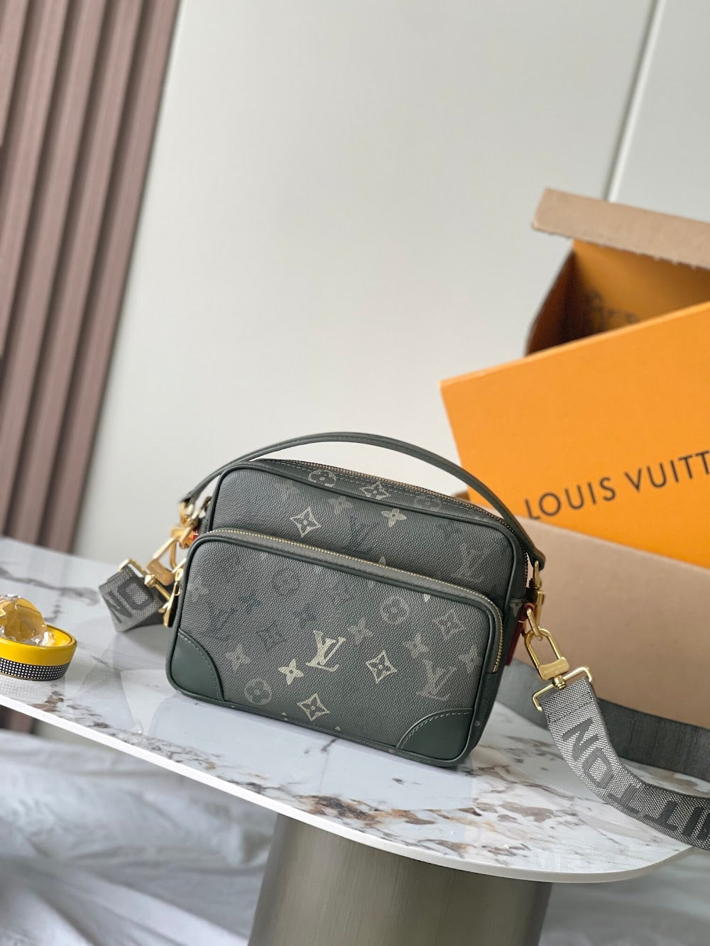 Anum Bags ln Luxury Bag --96306
