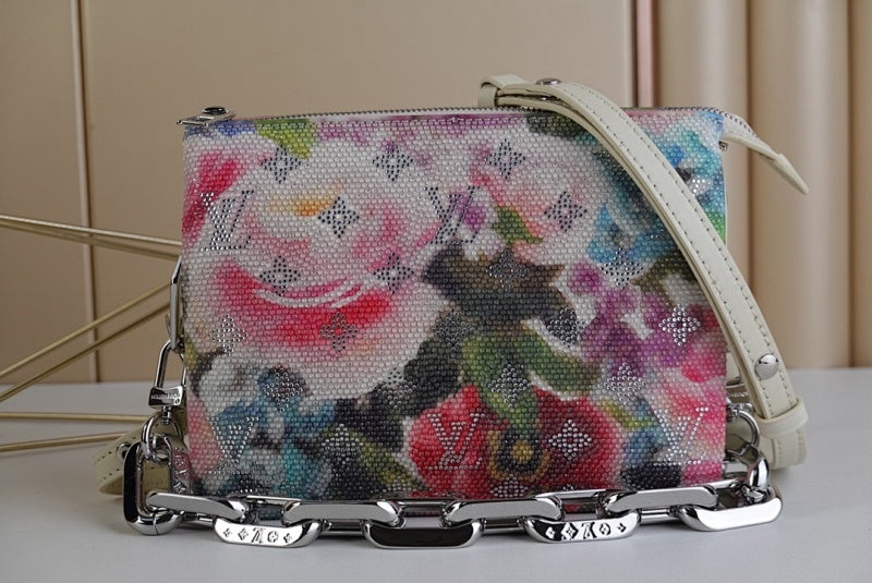 Anum Bags ln Luxury Bag --61262