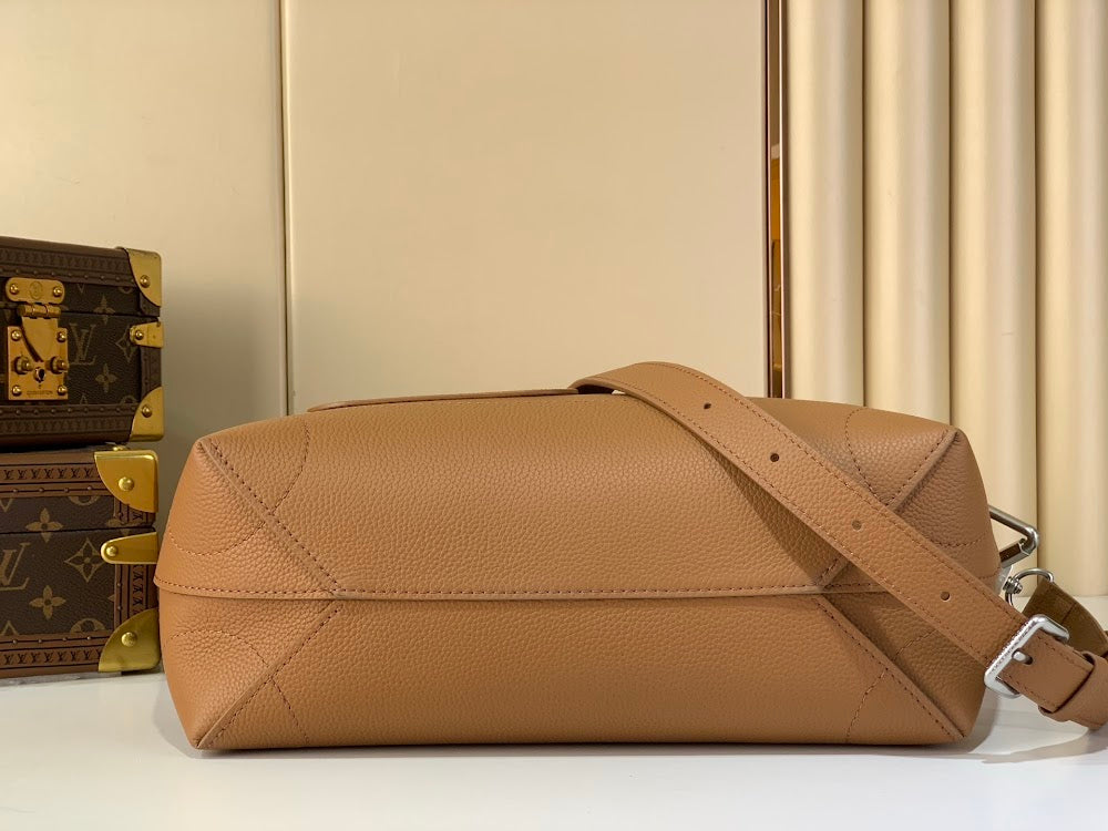 Anum Bags ln Luxury Bag --96508
