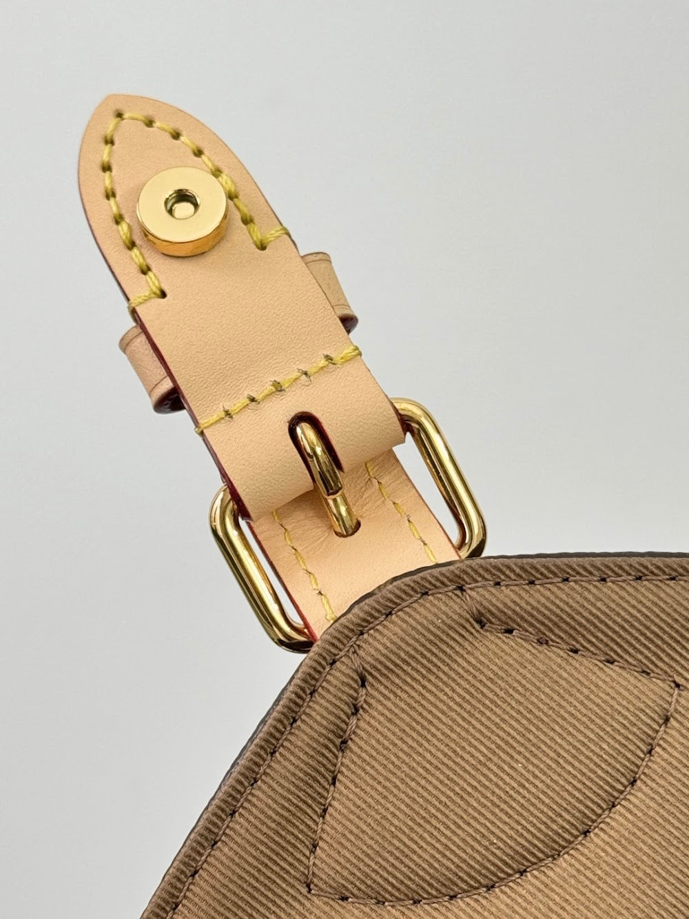 Anum Bags ln Luxury Bag --97351