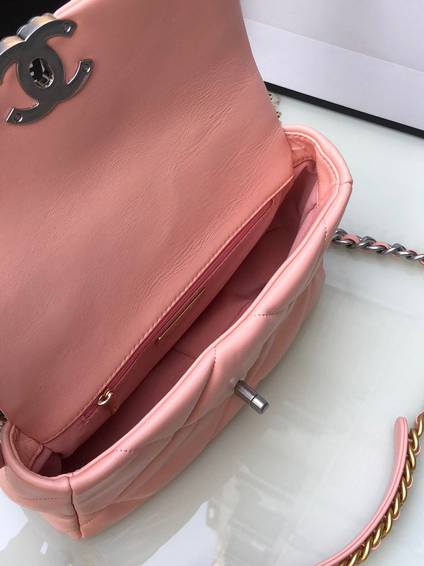 Anum Bags Detail