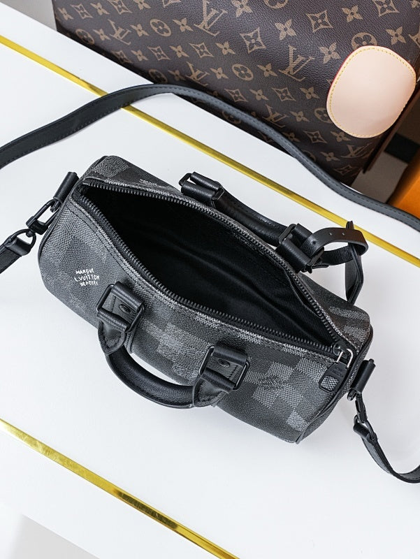 Anum Bags ln Luxury Bag --71409