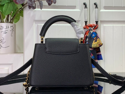 Anum Bags ln Luxury Bag --96754