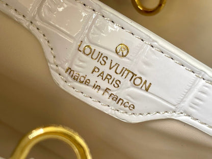 Anum Bags ln Luxury Bag --75705