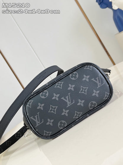 Anum Bags ln Luxury Bag --95618