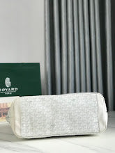 new-luxury-designer-bags-nm7899