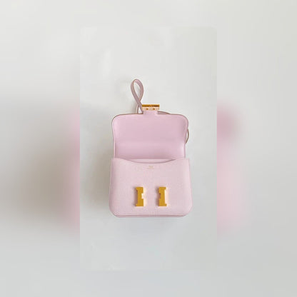 new-luxury-designer-bags-nm23514