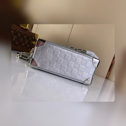 Anum Bags ln Luxury Bag --58357