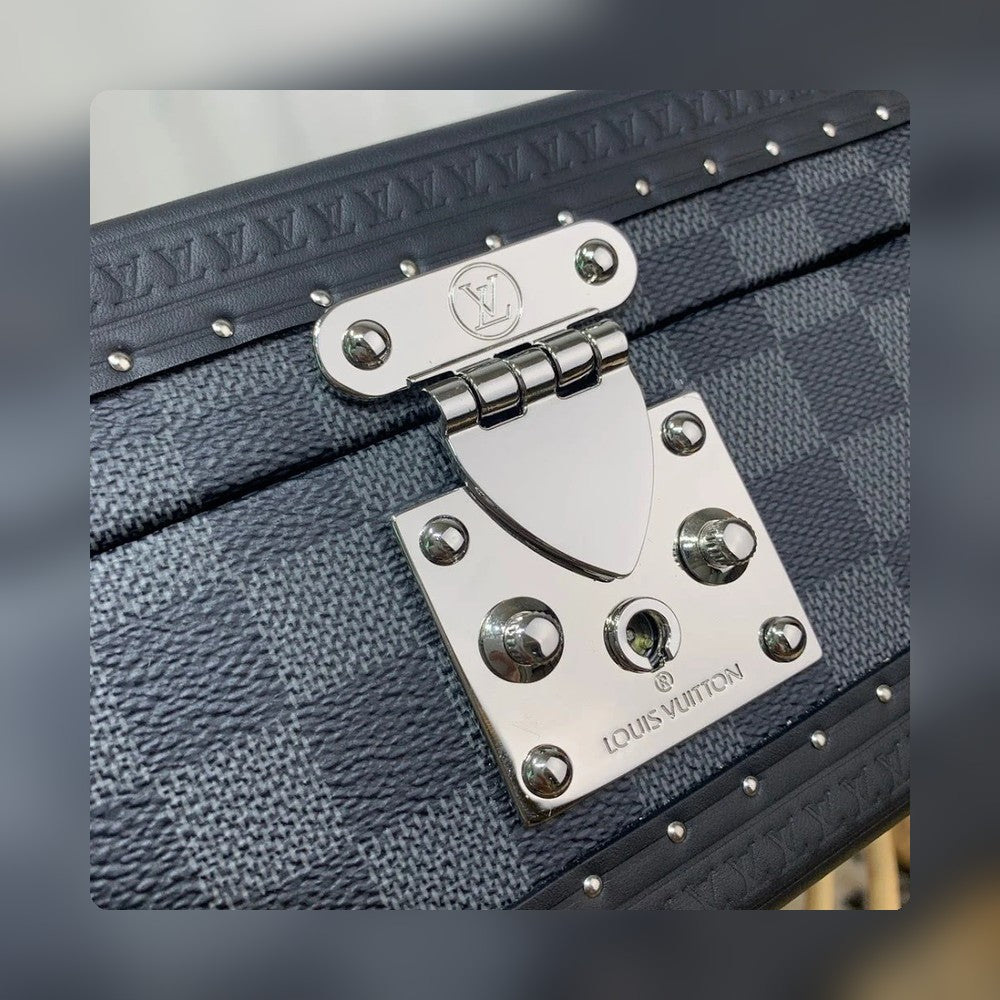 Anum Bags ln Luxury Bag --56503