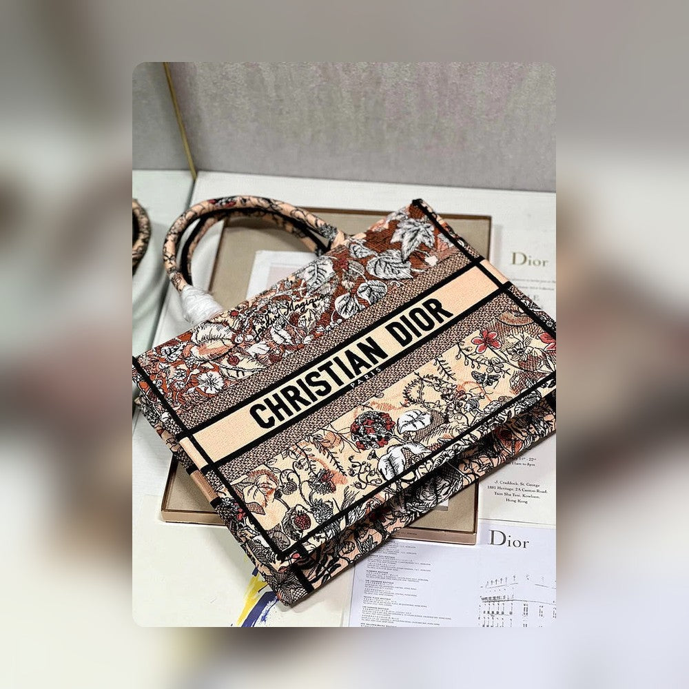 Anum Bags Detail