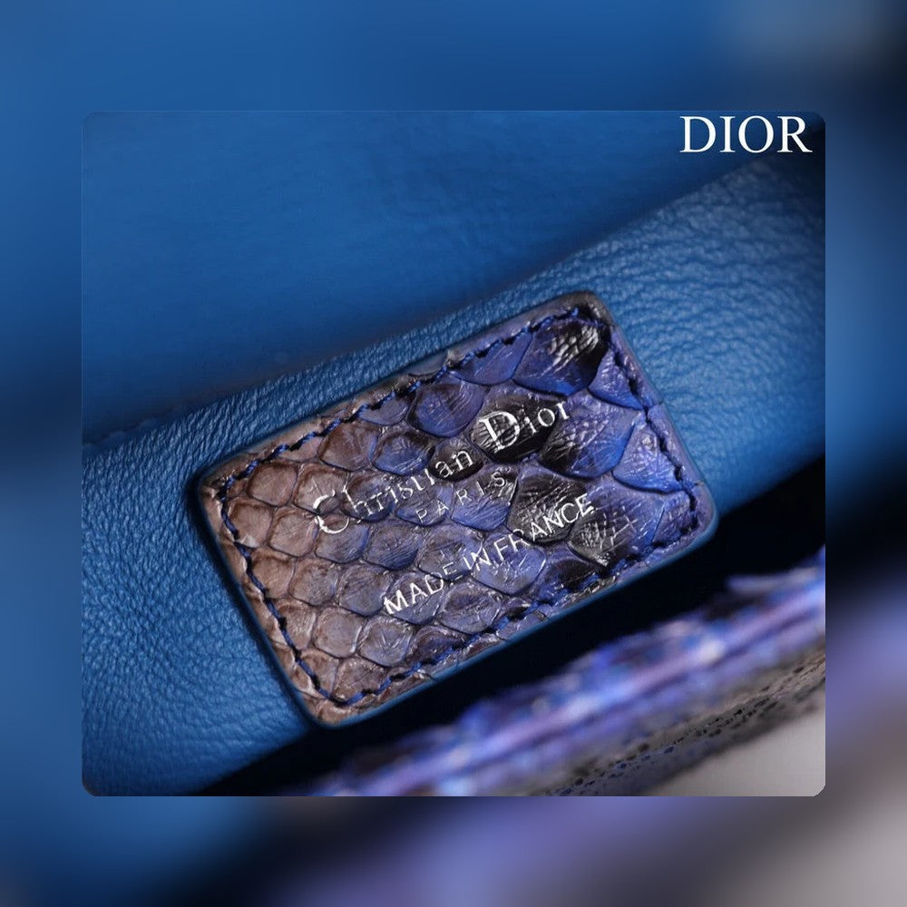 Anum Bags Detail
