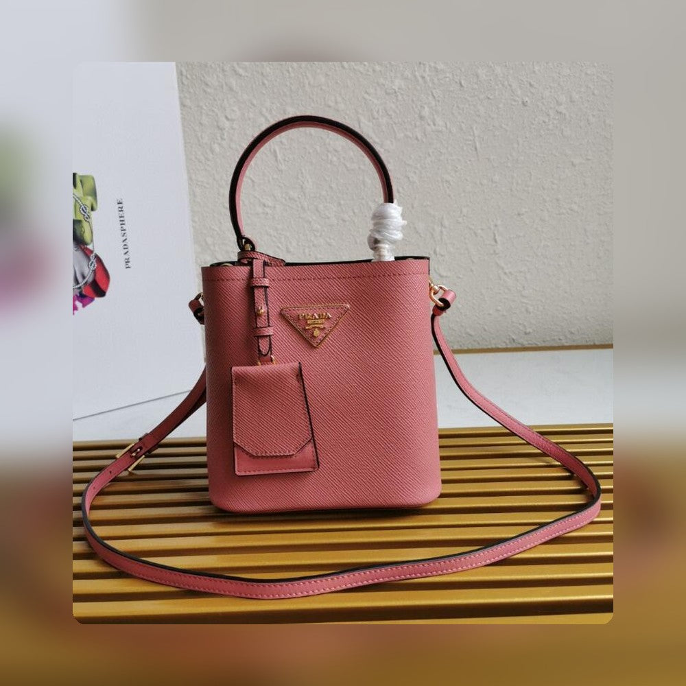 Anum Bags Detail