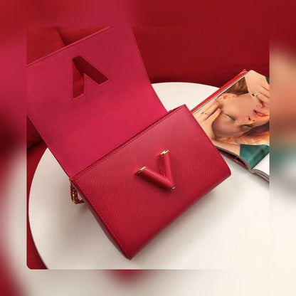 Anum Bags Detail