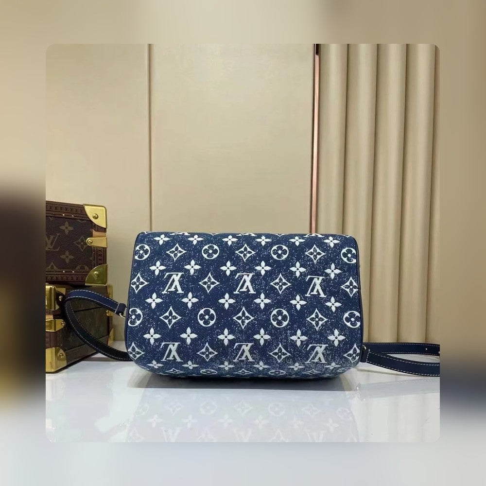 Anum Bags ln Luxury Bag --58659