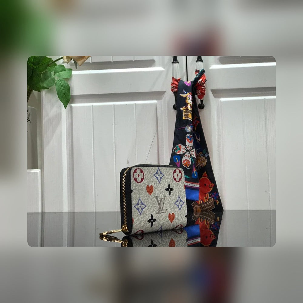 Anum Bags Detail