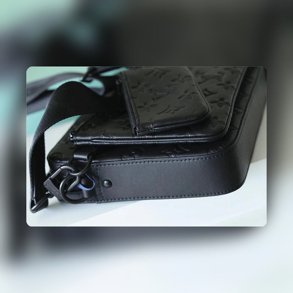 Anum Bags Detail