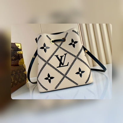 Anum Bags ln Luxury Bag --55999