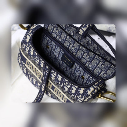 Anum Bags Detail