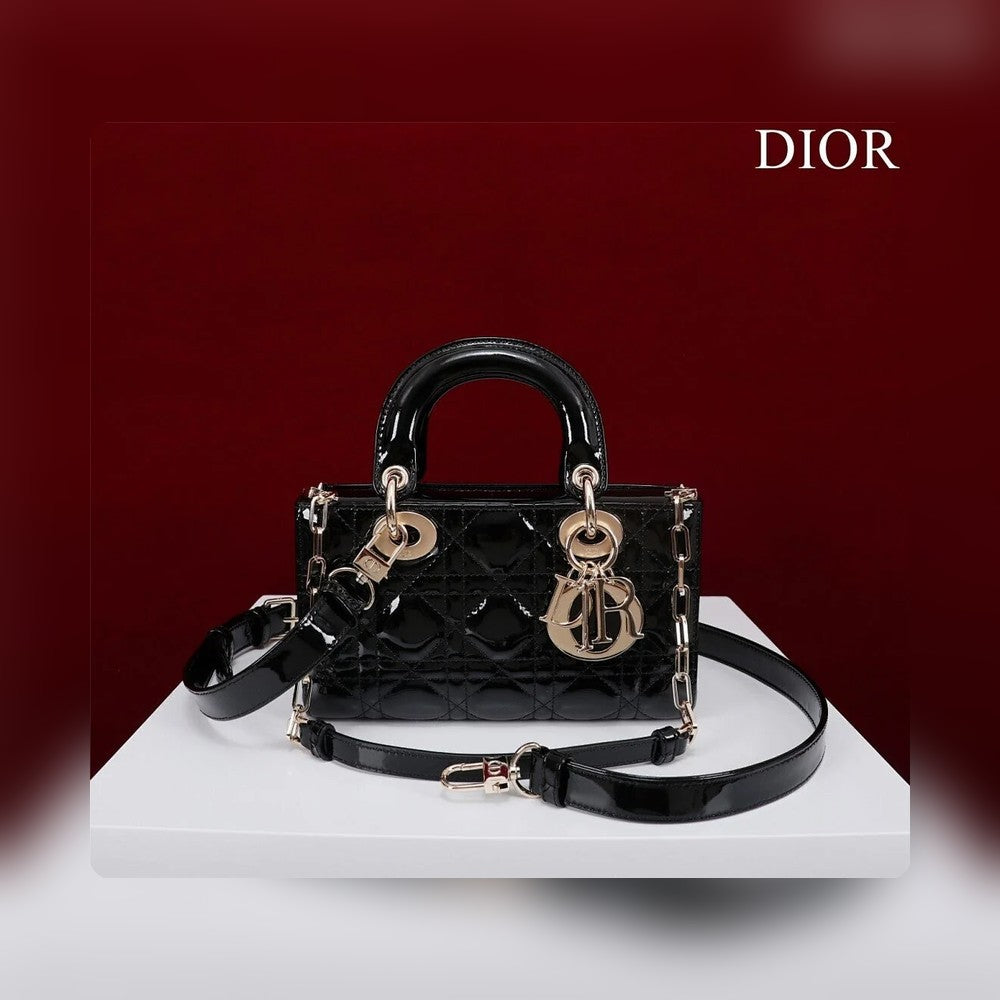 Anum Bags - High-Quality Designer Products for You - AFFORDABLE LUXURY BAGS - 19042