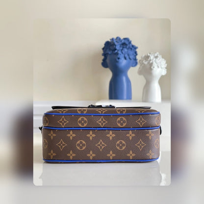 Anum Bags Detail